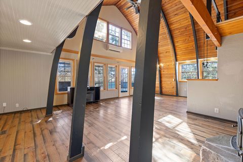 Tiny photo for 2132 SW Culver Highway, Madras, OR 97741 (MLS # 220209655)