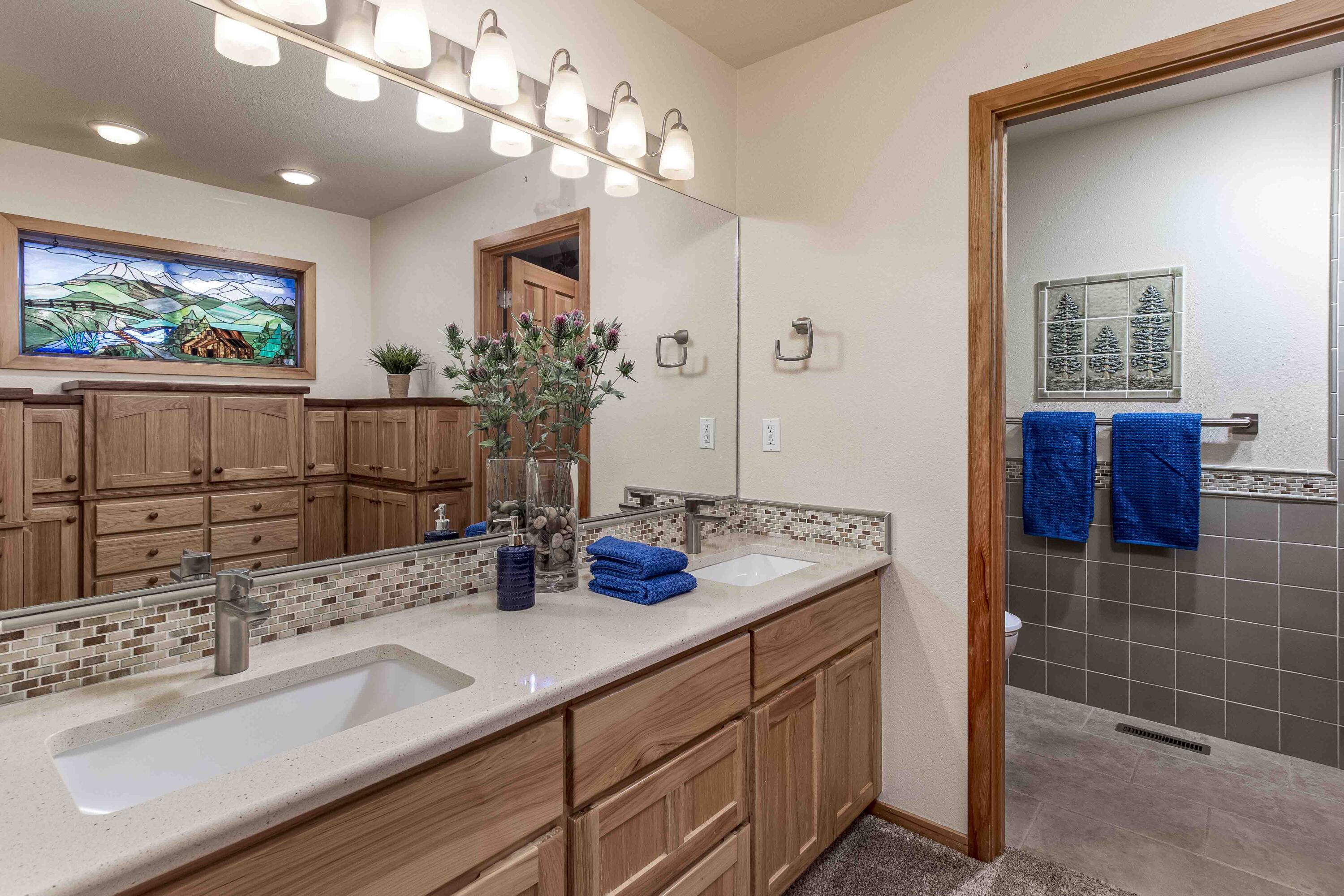 Fairway Crest Village - Residential