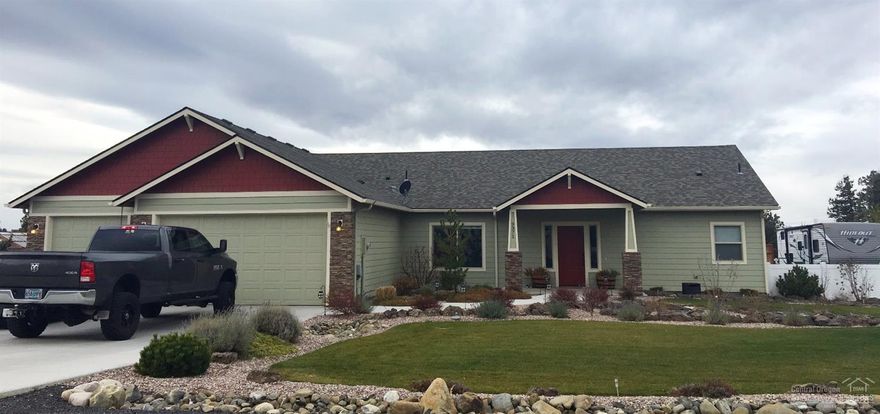Immaculately kept single level home in desirable Angus Acres. Open floor plan w/ vaulted ceilings and expansive tinted windows facing the Cascade Mountain Range. 4 bedrooms or optional large office/den, gas fireplace, granite counters, laminate flooring, SS appliances, 5 burner gas range, pantry, large dedicated utility rm w/ sink, heat pump/AC, 3 car garage, gravel RV parking + hookups, fenced, beautifully landscaped, covered patio, Hot Tub patio off master. Close to Smith Rock and only minutes to Redmond!