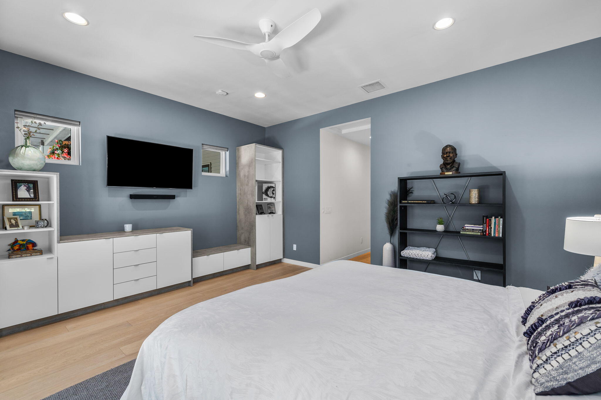 Broken Top - Residential