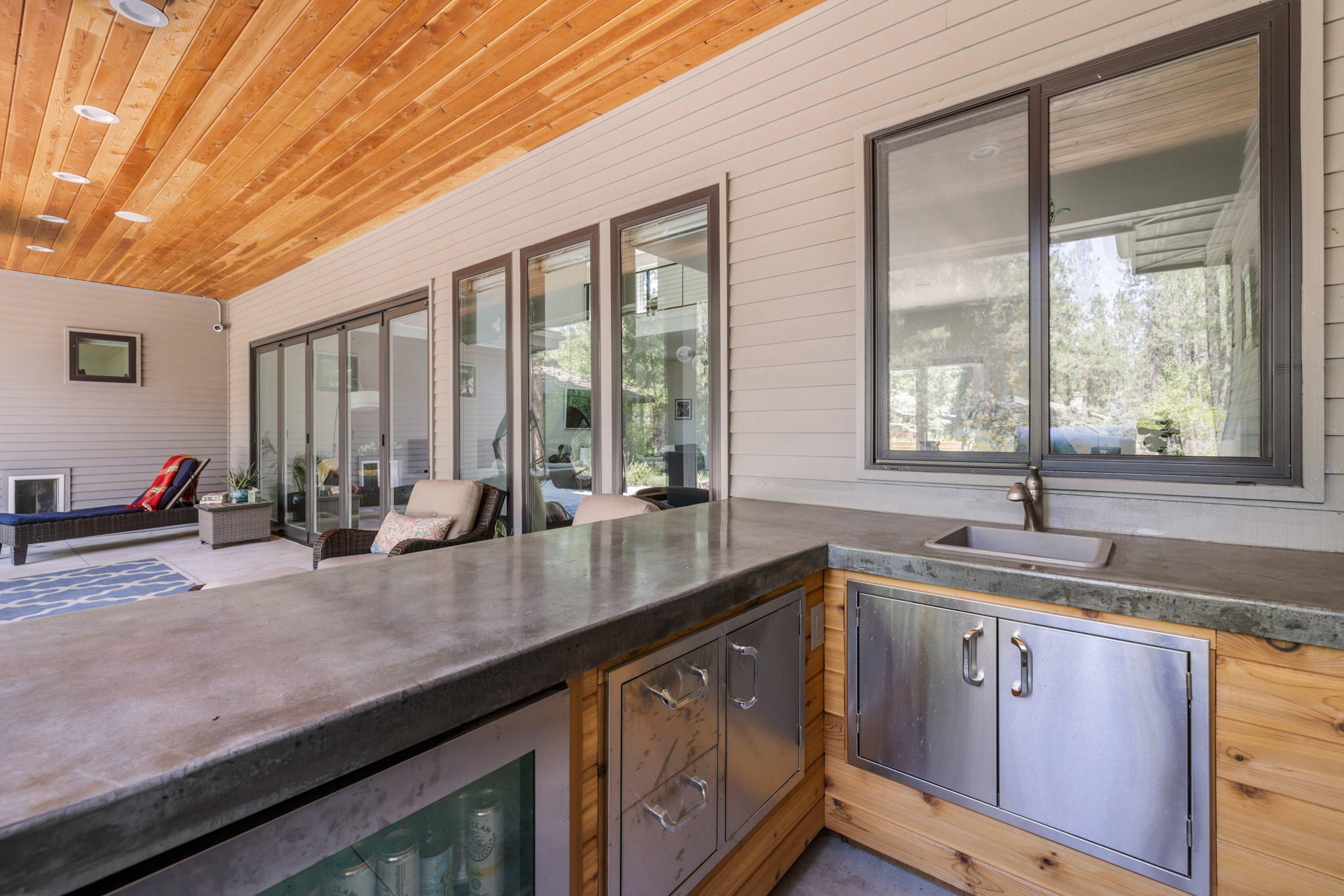 Broken Top - Residential