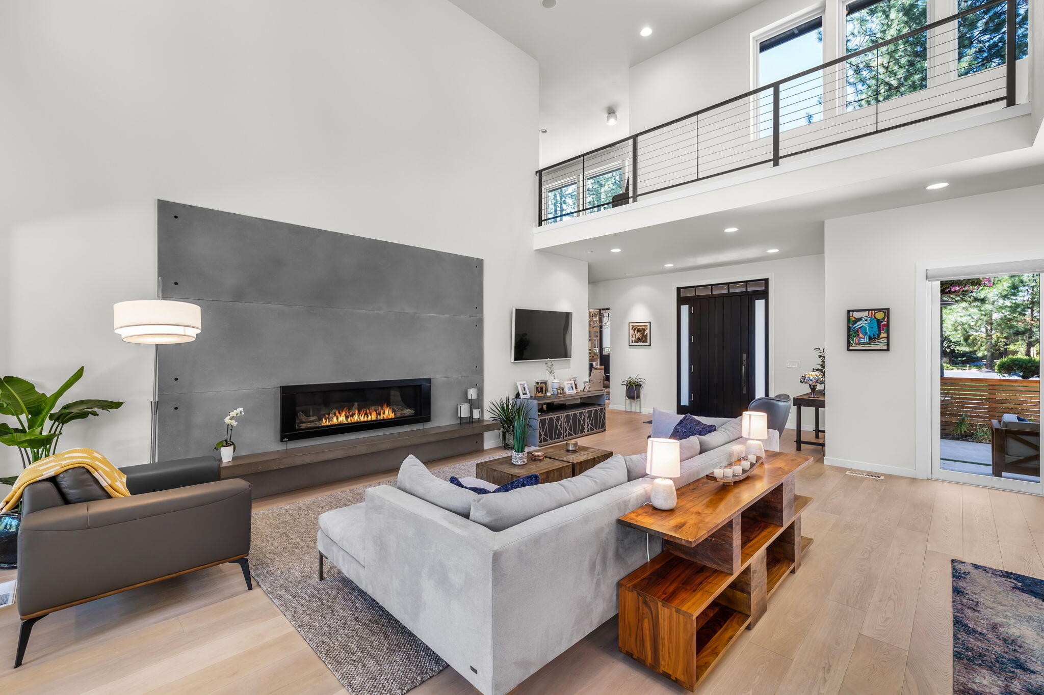 Broken Top - Residential