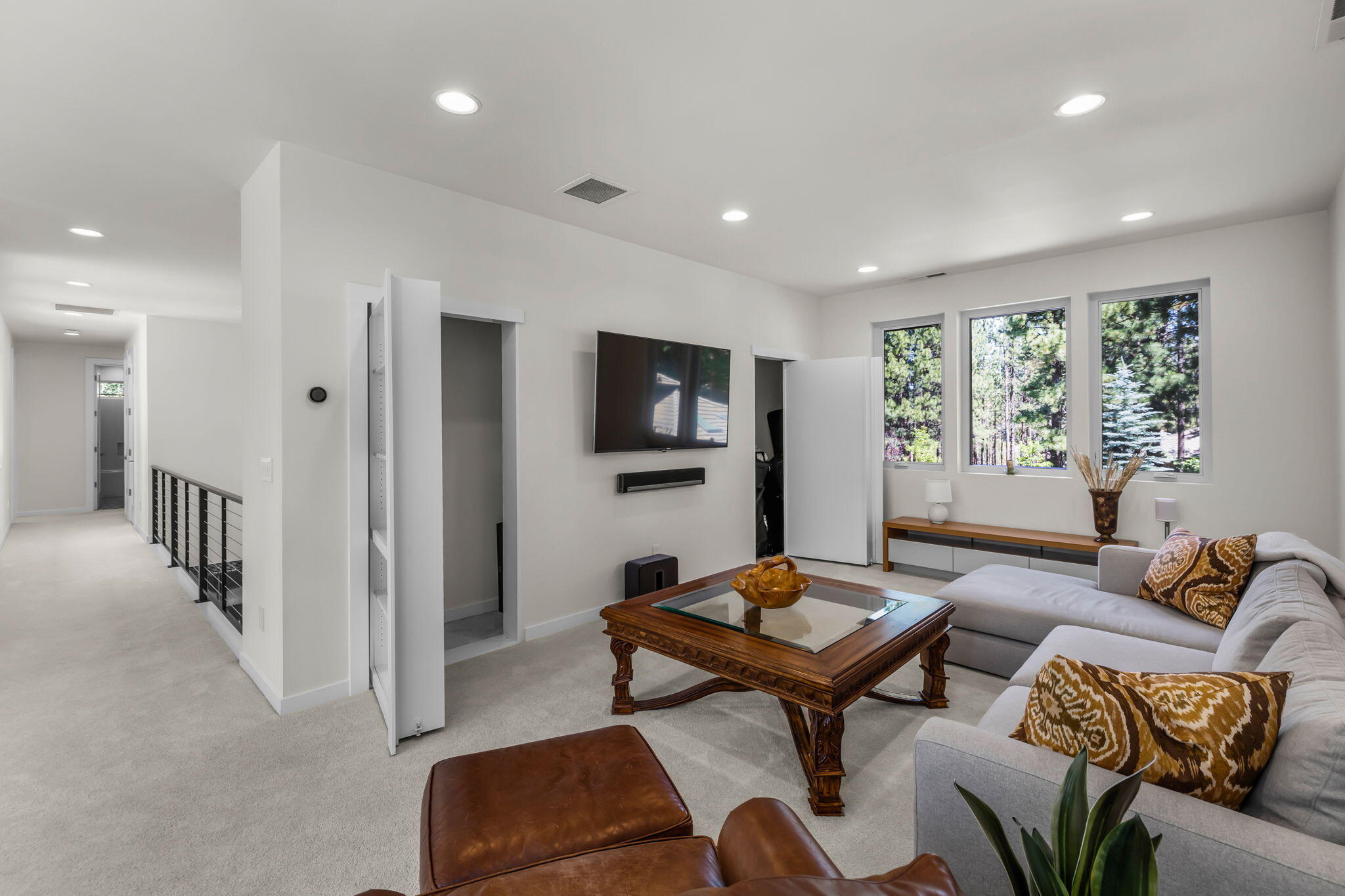 Broken Top - Residential