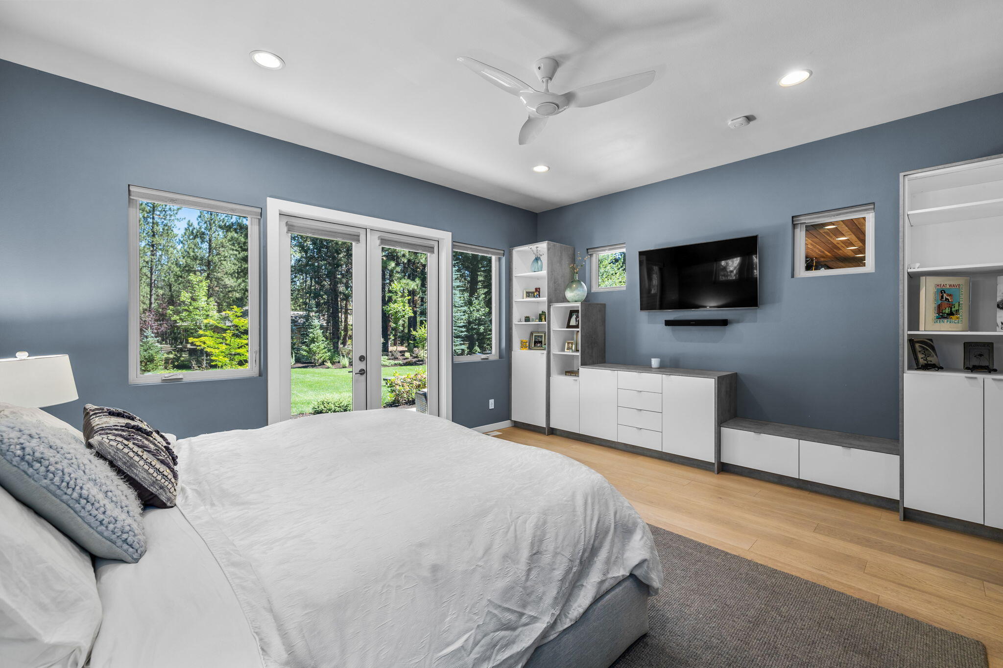 Broken Top - Residential