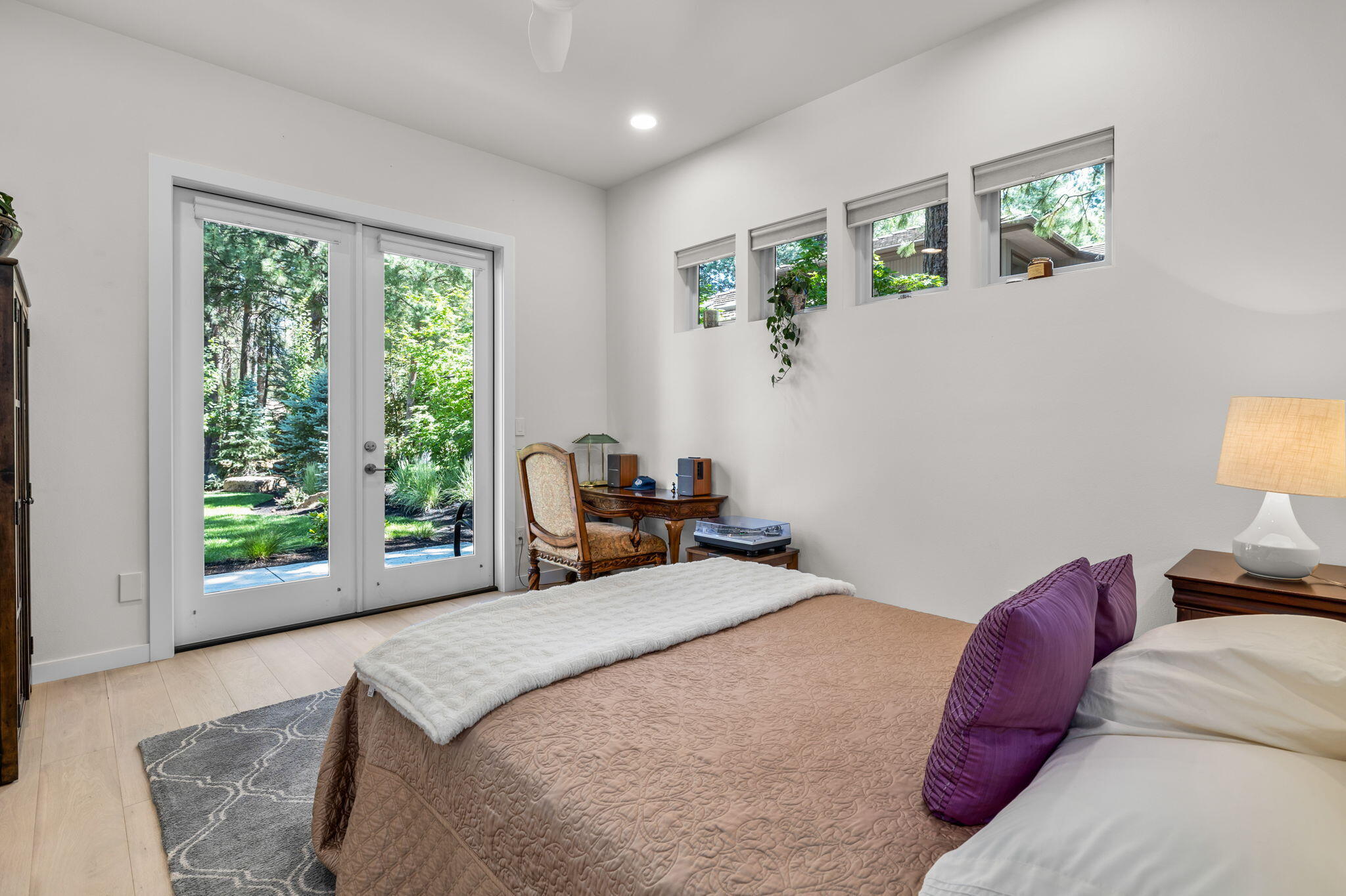 Broken Top - Residential