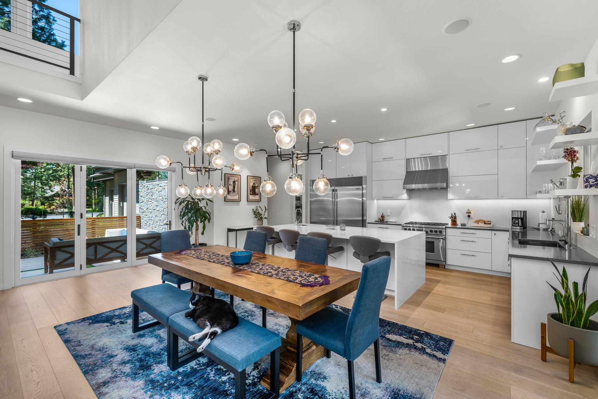 Broken Top - Residential