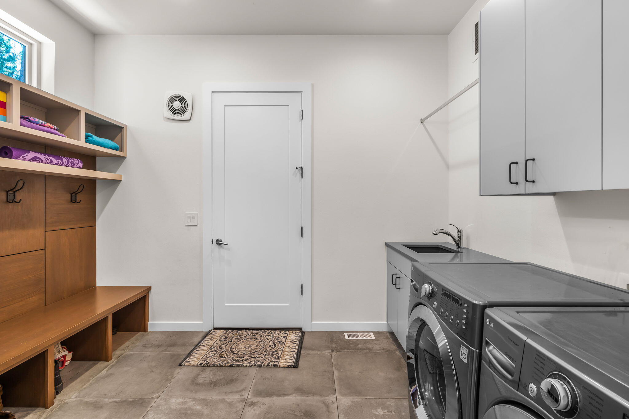 Broken Top - Residential