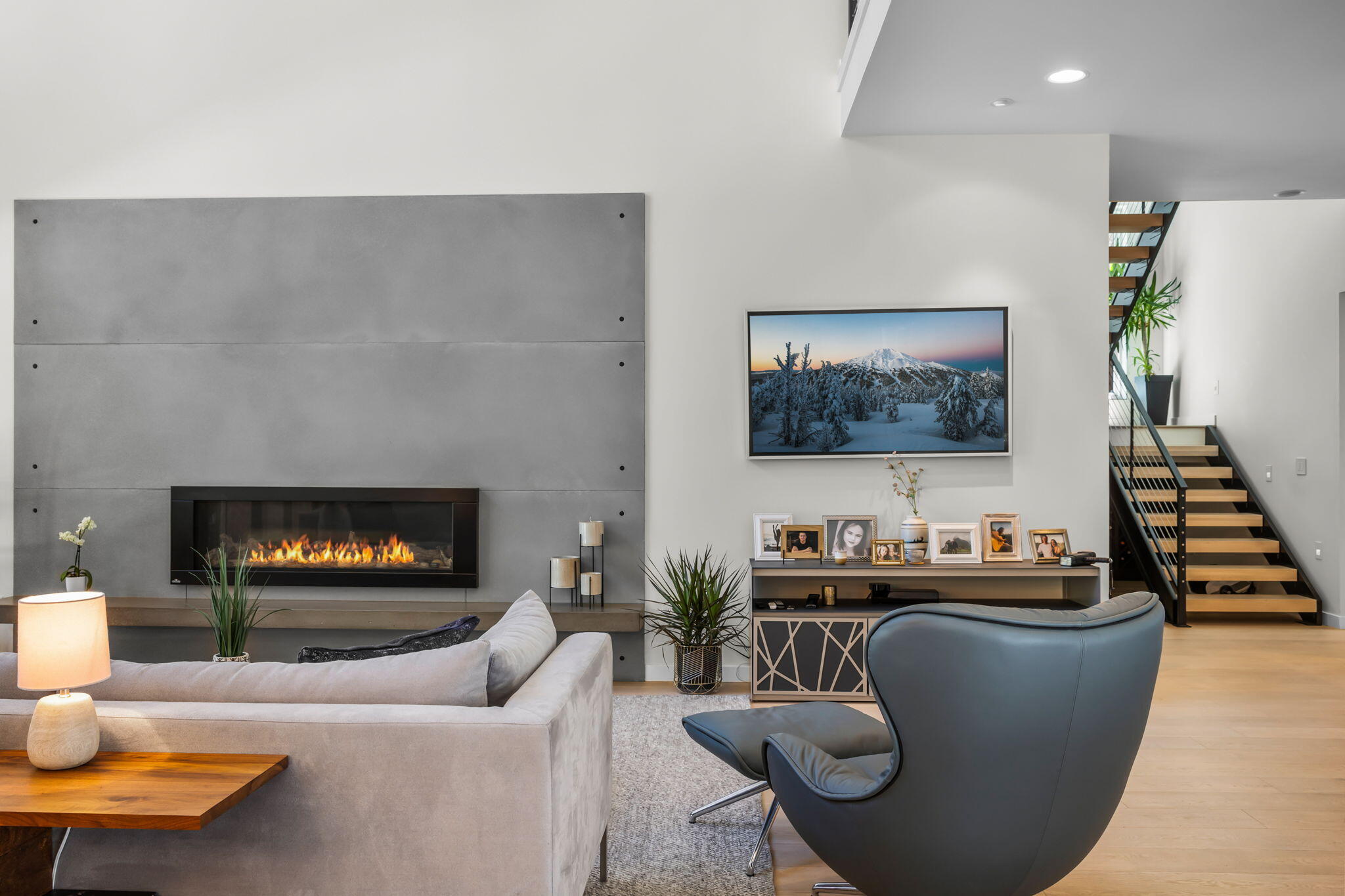 Broken Top - Residential