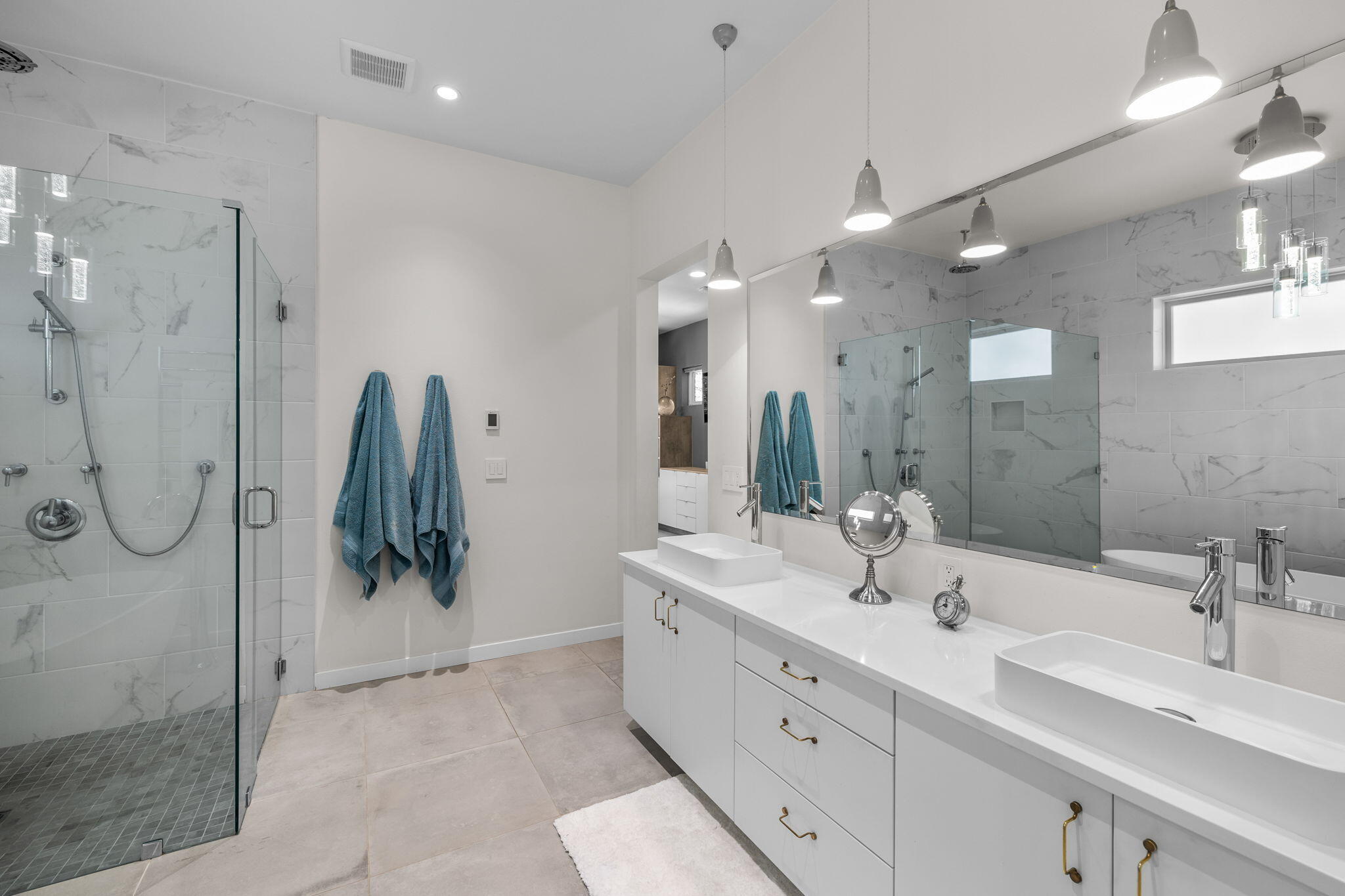 Broken Top - Residential