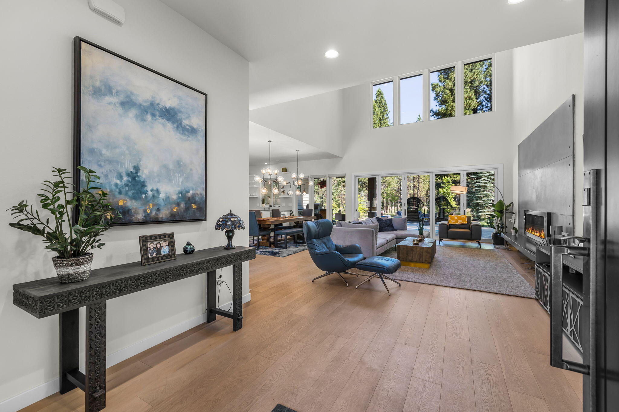 Broken Top - Residential