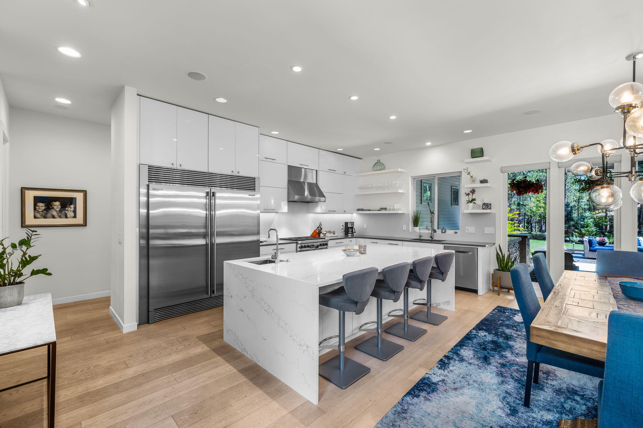 Broken Top - Residential