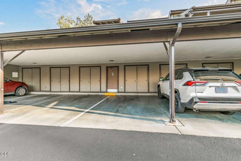 Tiny photo for 115 Rogue River Highway #APT 302, Grants Pass, OR 97527 (MLS # 220223681)