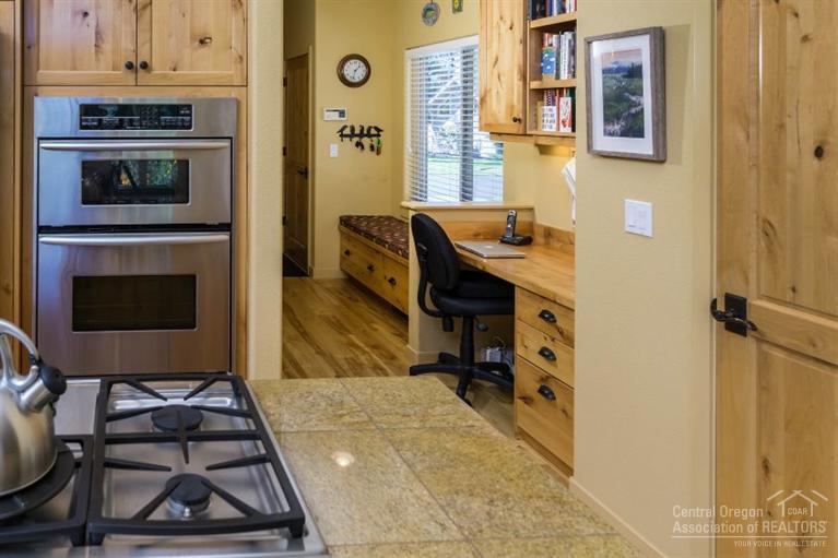 Awbrey Glen - Residential