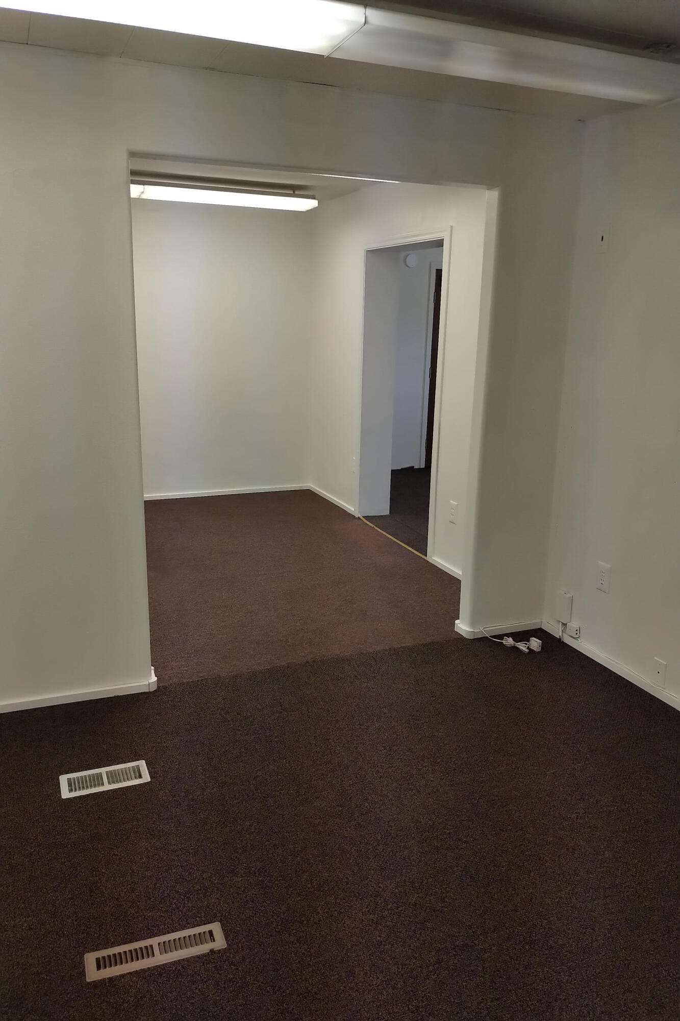 Riverside - Commercial Sale