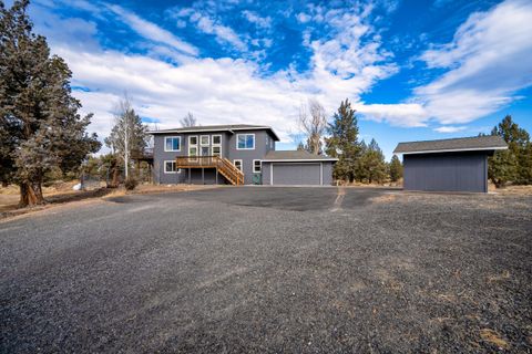 Tiny photo for 6225 NW Euston Court, Redmond, OR 97756 (MLS # 220211651)