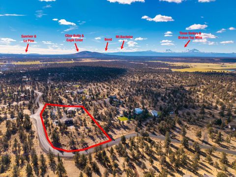 Tiny photo for 6225 NW Euston Court, Redmond, OR 97756 (MLS # 220211651)