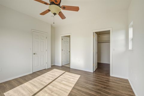 Tiny photo for 6225 NW Euston Court, Redmond, OR 97756 (MLS # 220211651)