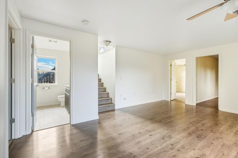 Tiny photo for 6225 NW Euston Court, Redmond, OR 97756 (MLS # 220211651)