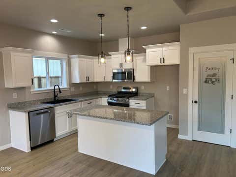 Tiny photo for 2235 Piazza Drive, Medford, OR 97501 (MLS # 220227349)