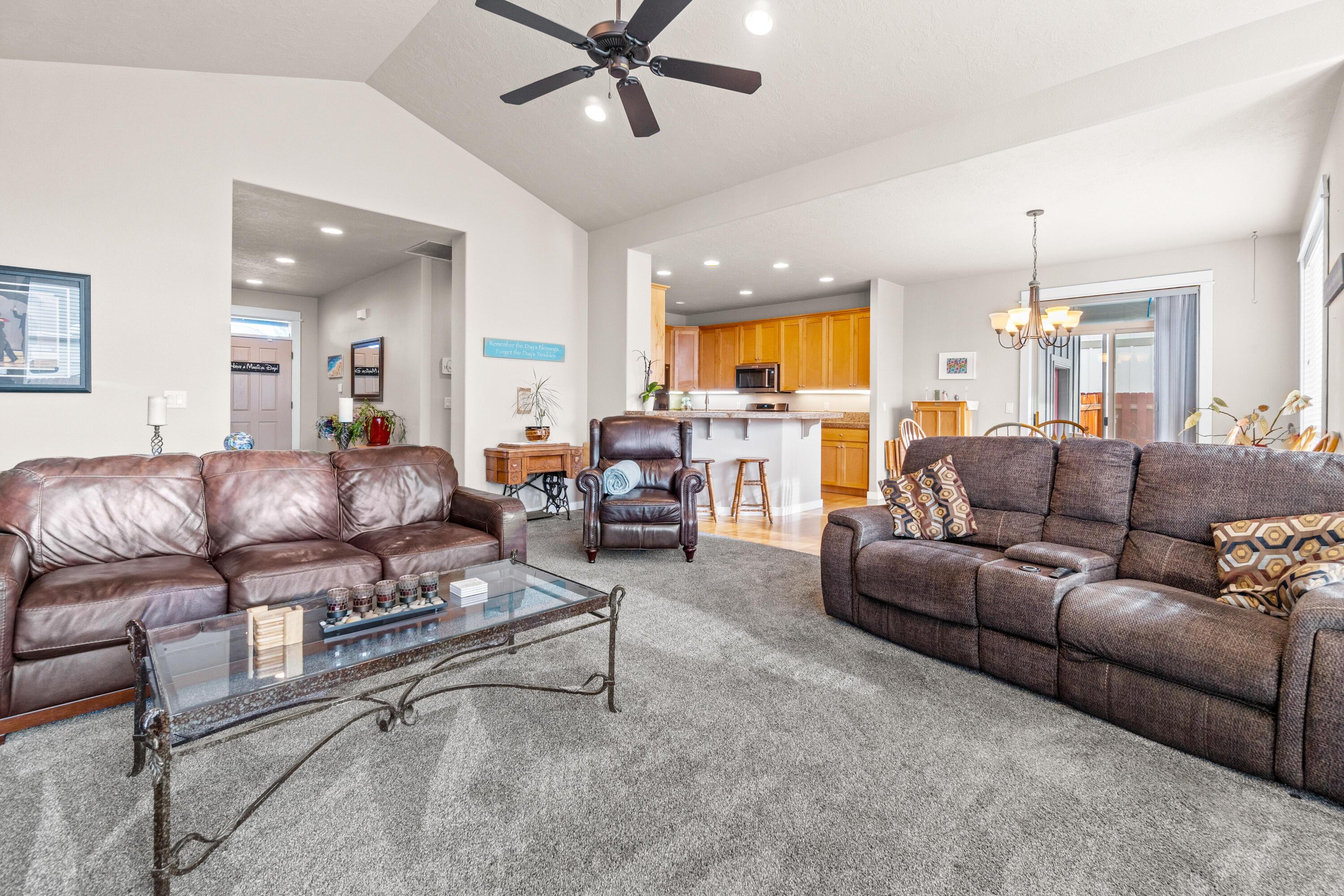 Sterling Pointe - Residential