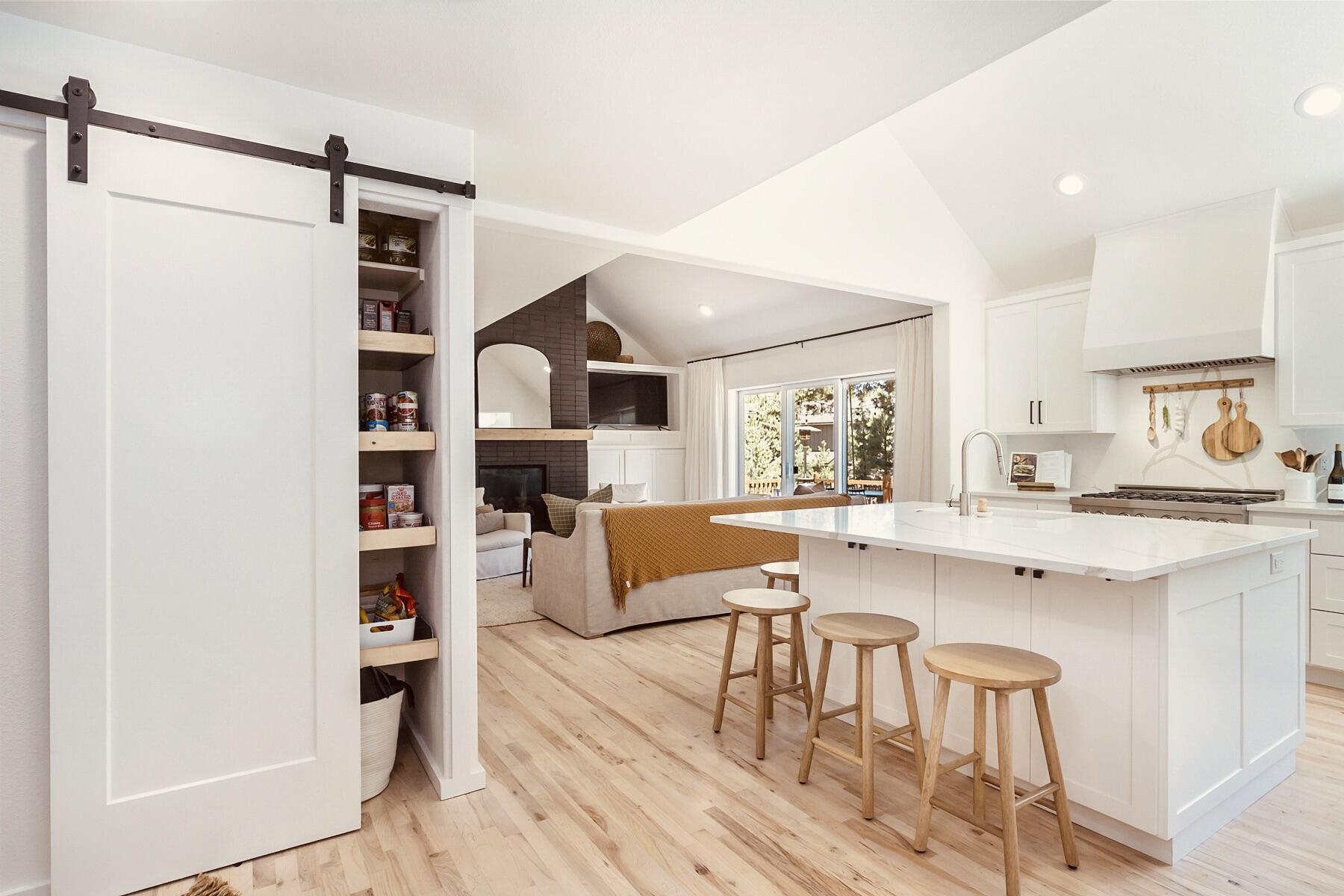 Mtn Gate - Residential