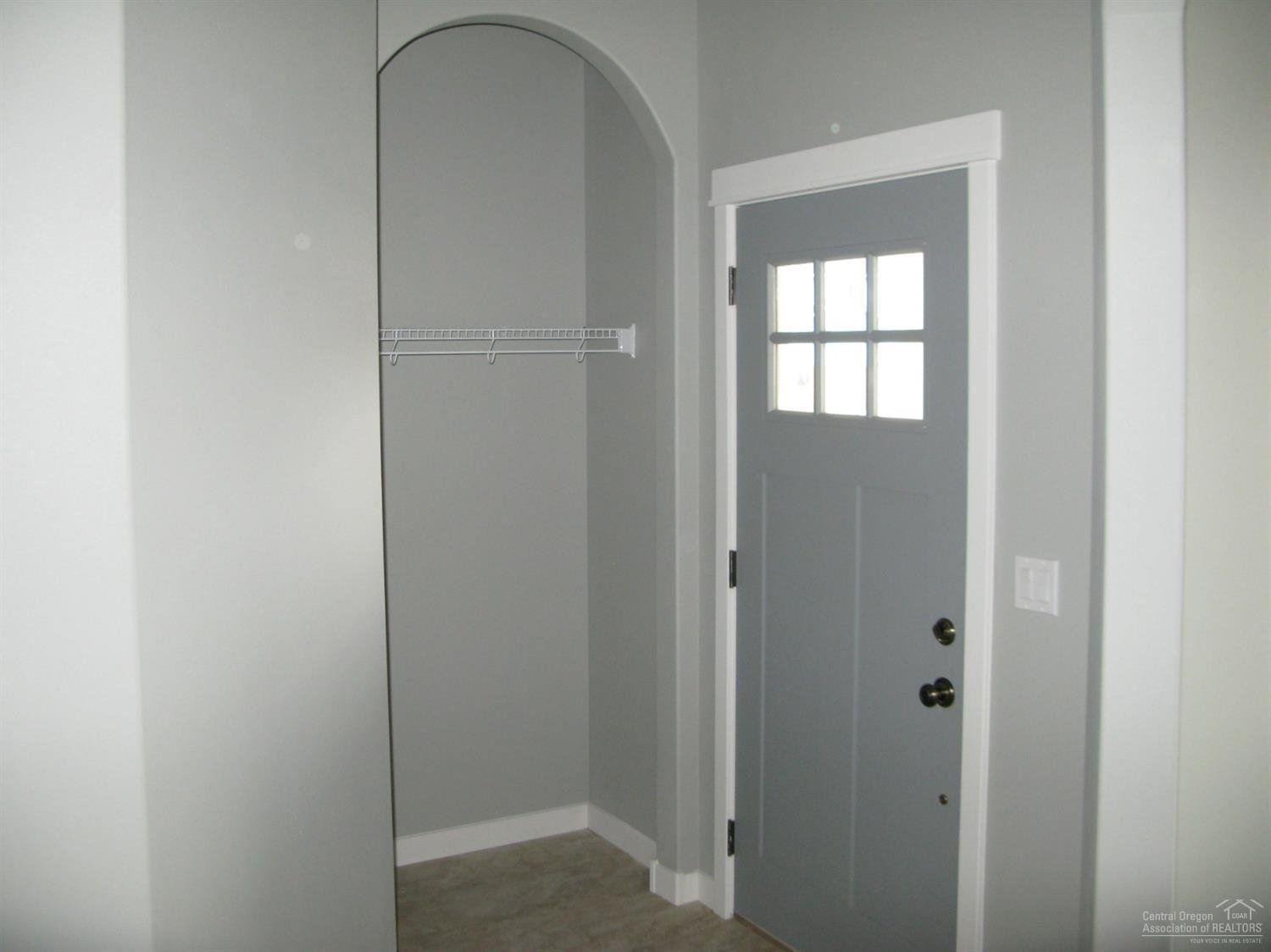 Ni Lah Sha Village - Residential