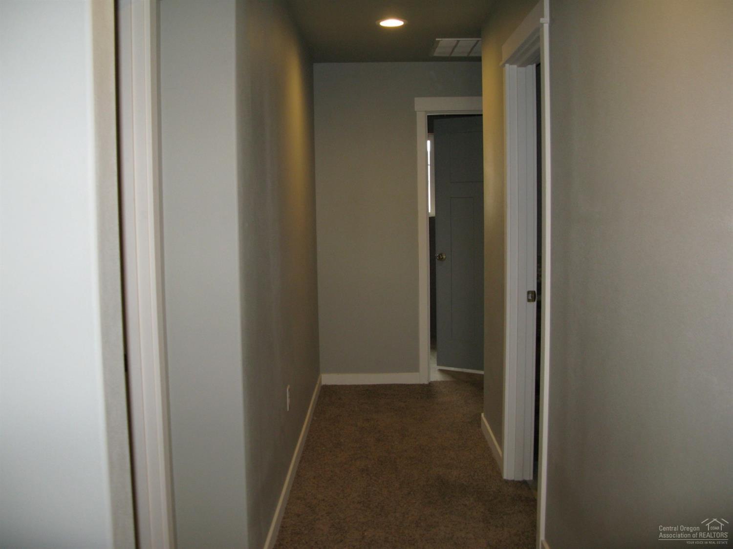 Ni Lah Sha Village - Residential