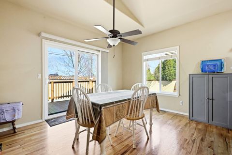 Tiny photo for 209 SE Soft Tail Drive, Bend, OR 97702 (MLS # 220219611)