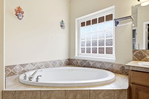 Tiny photo for 209 SE Soft Tail Drive, Bend, OR 97702 (MLS # 220219611)