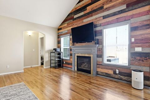 Tiny photo for 209 SE Soft Tail Drive, Bend, OR 97702 (MLS # 220219611)