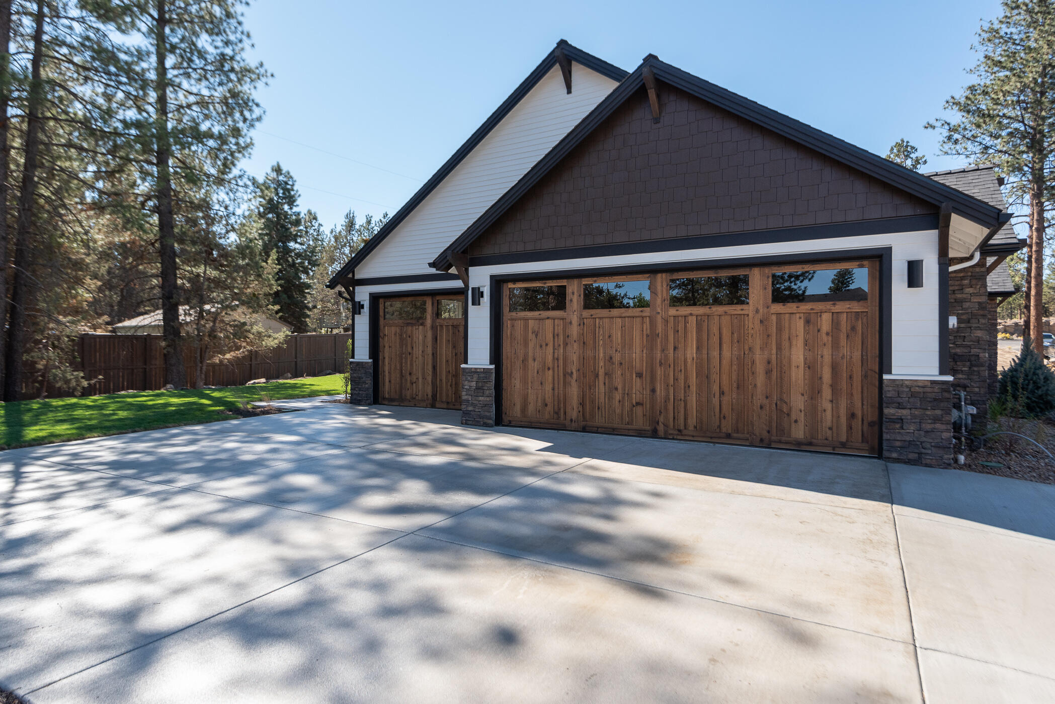 Rimrock Riders - Residential