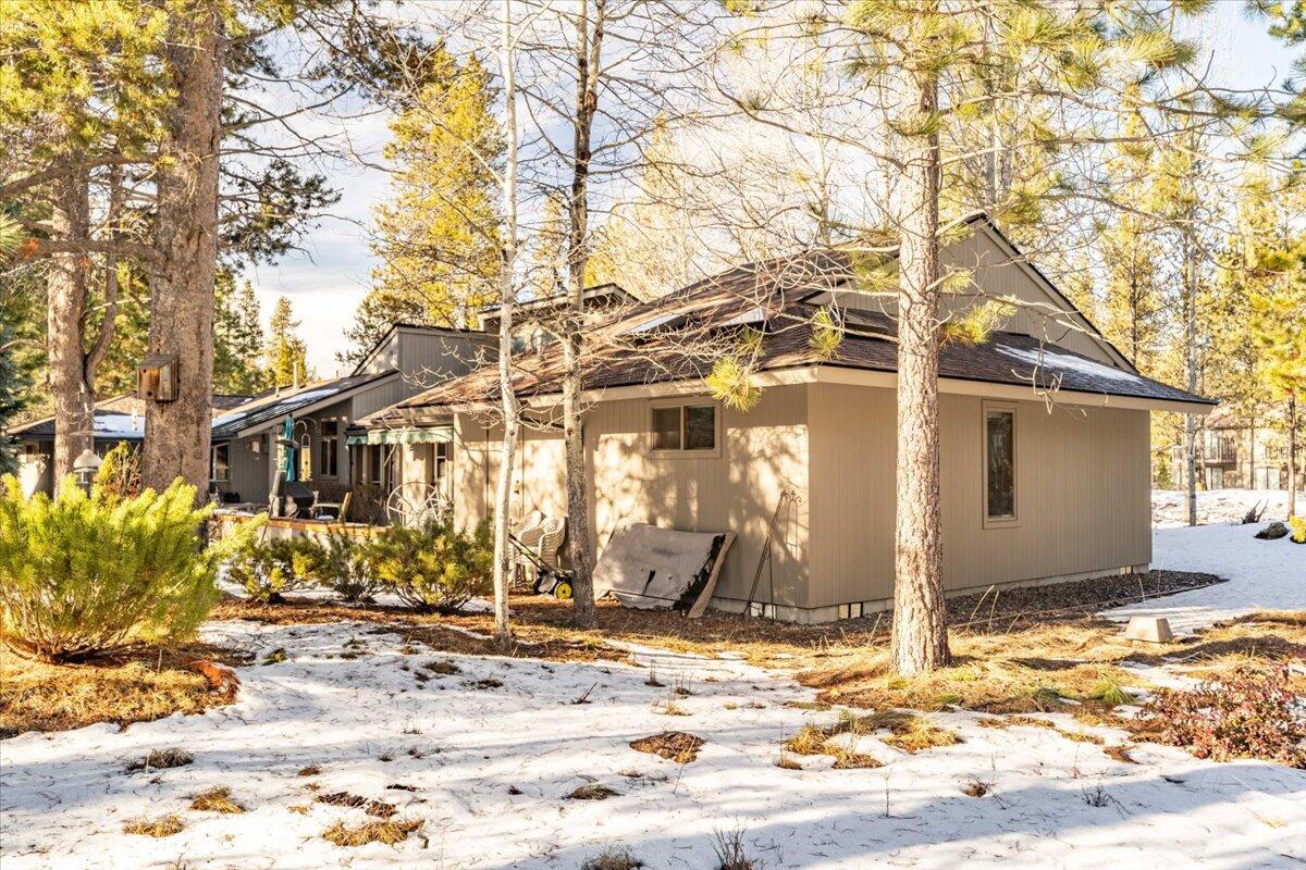 Fairway Crest Village - Residential