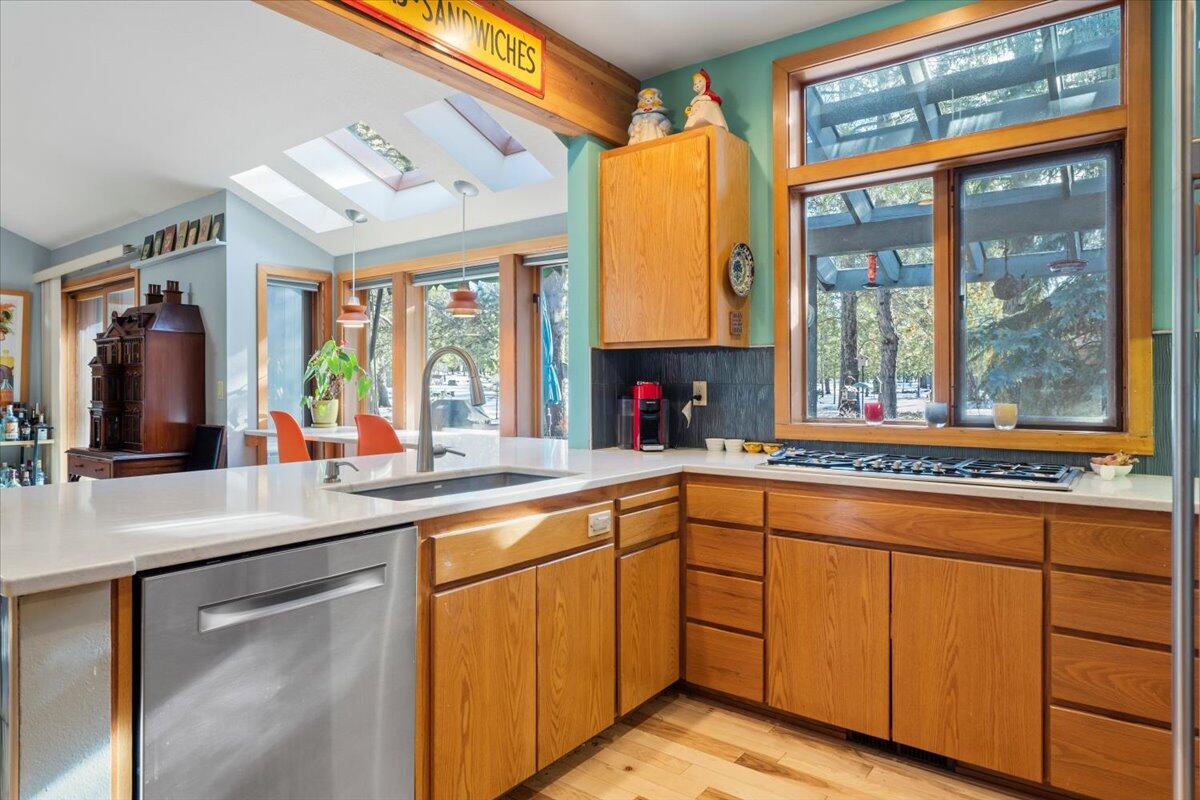 Fairway Crest Village - Residential