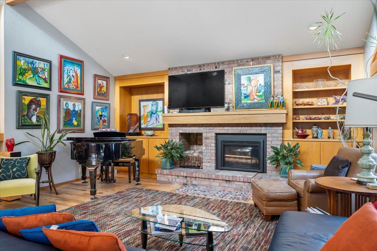 Fairway Crest Village - Residential