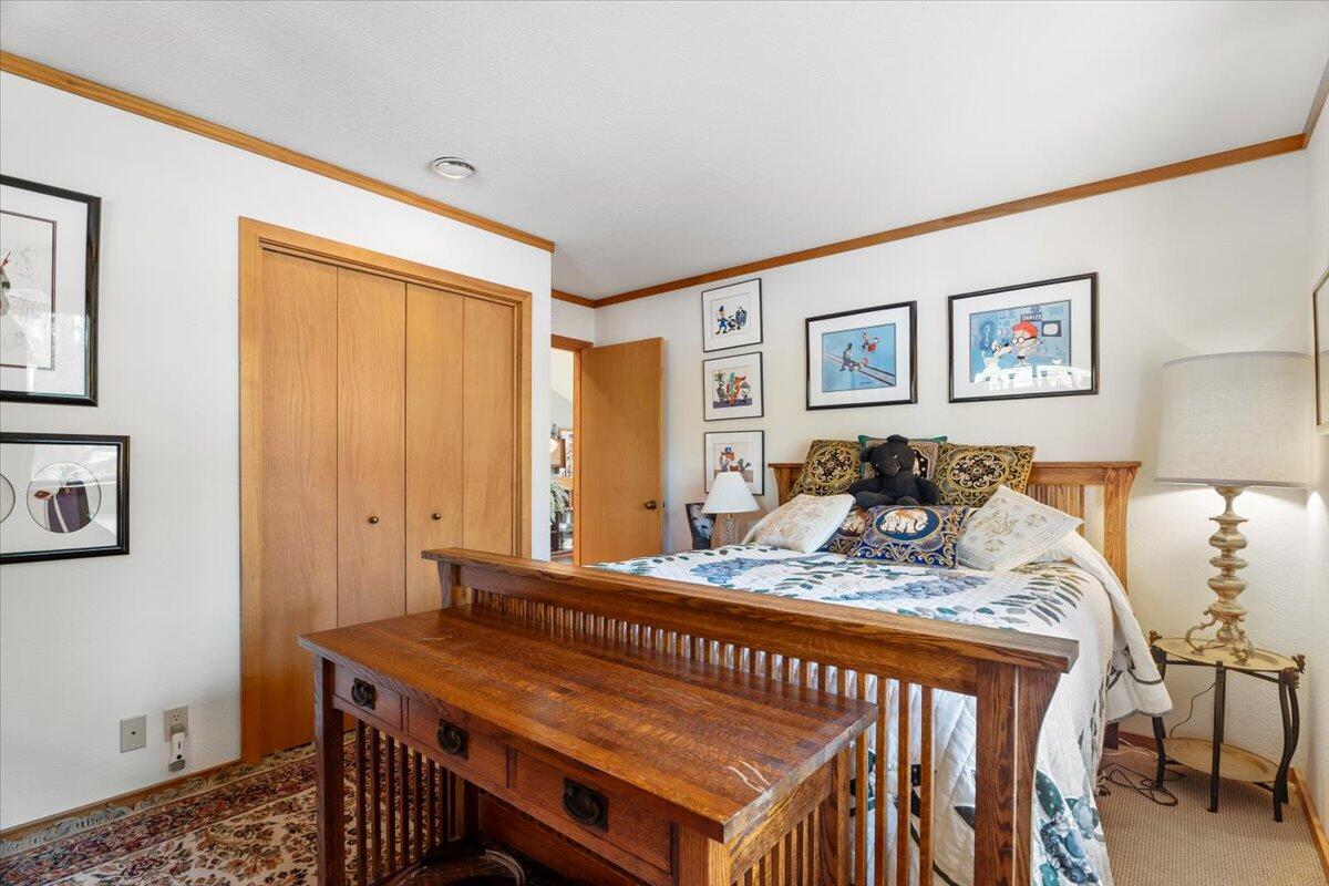 Fairway Crest Village - Residential