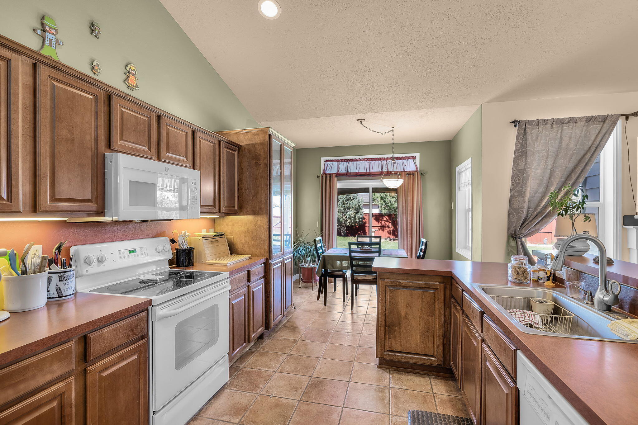 Canyon View - Residential