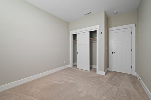 Tiny photo for 291 Sun Vista Drive, Redmond, OR 97756 (MLS # 220212201)