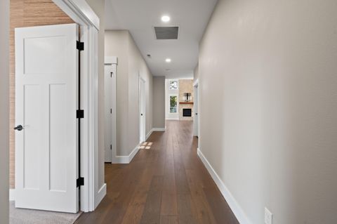 Tiny photo for 291 Sun Vista Drive, Redmond, OR 97756 (MLS # 220212201)