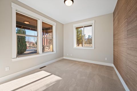 Tiny photo for 291 Sun Vista Drive, Redmond, OR 97756 (MLS # 220212201)