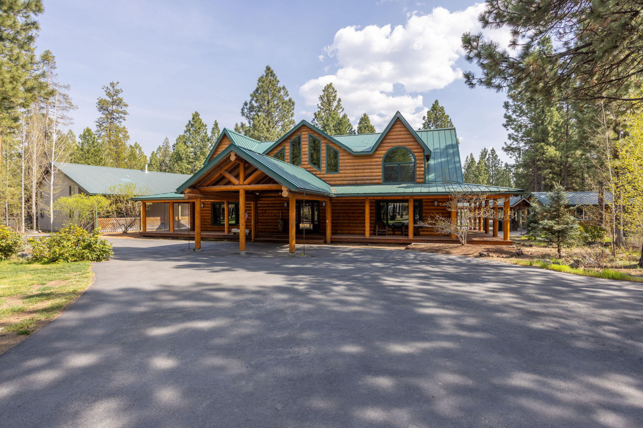 Ponderosa Pines - Residential