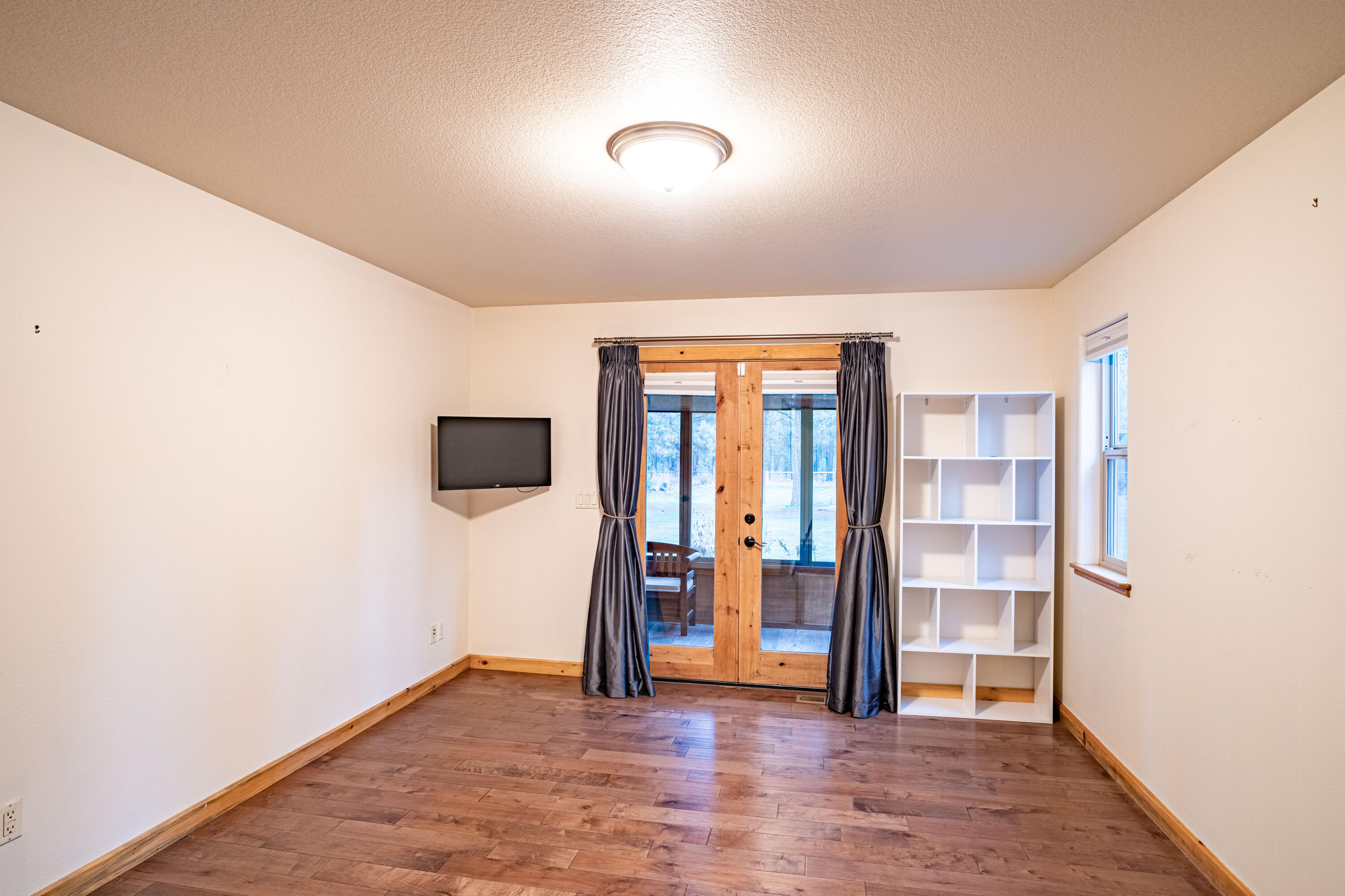 Ponderosa Pines - Residential