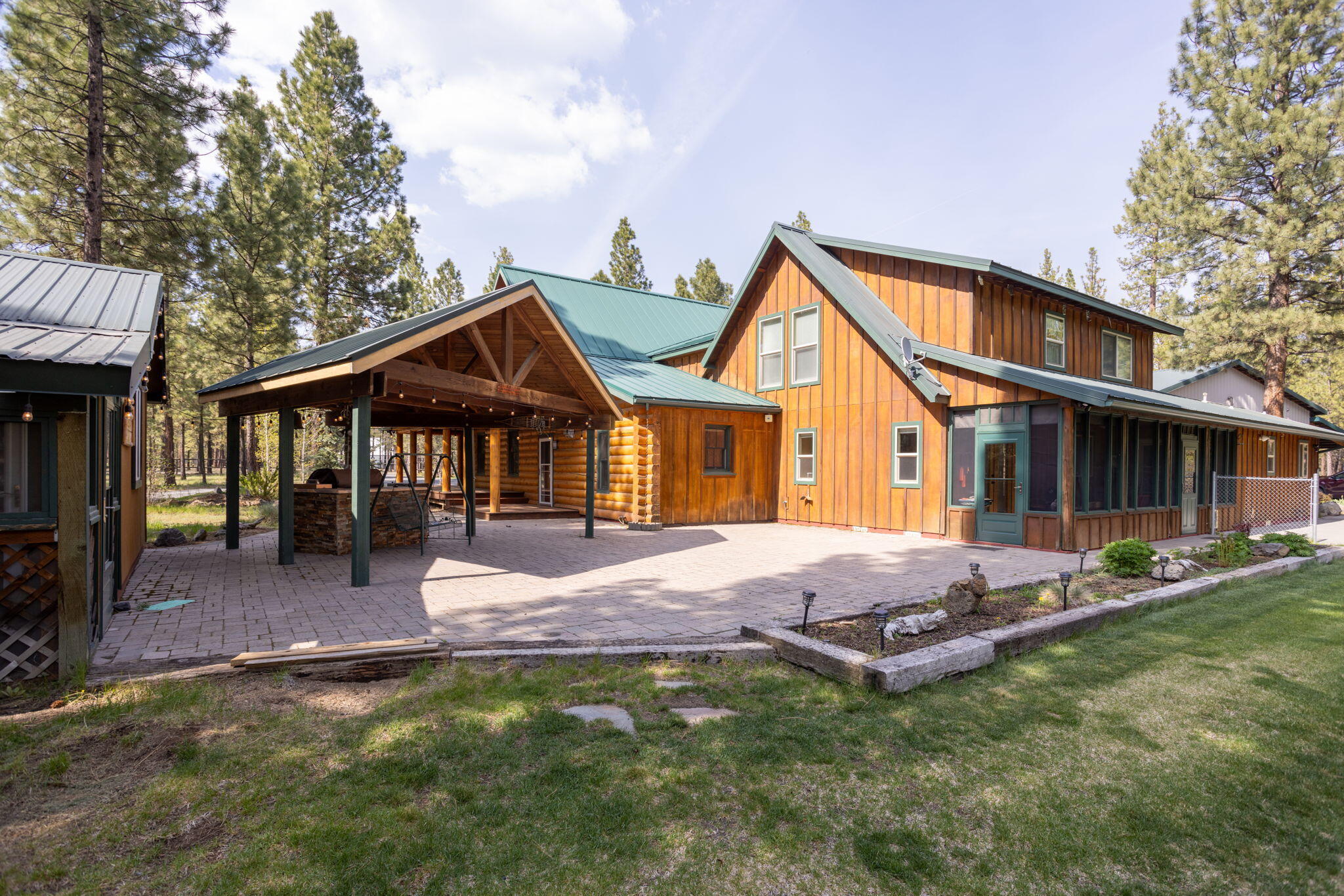 Ponderosa Pines - Residential