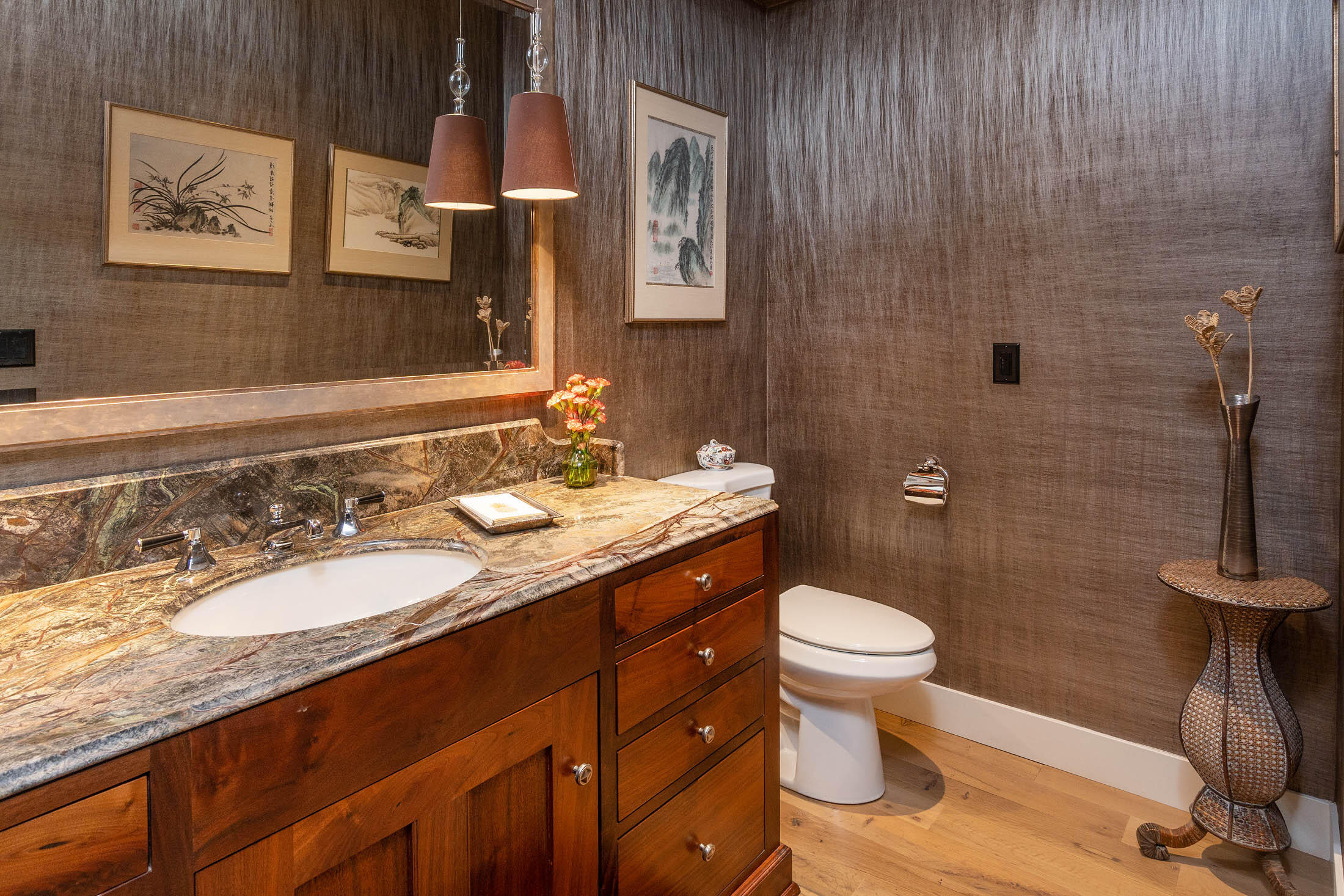 Broken Top - Residential