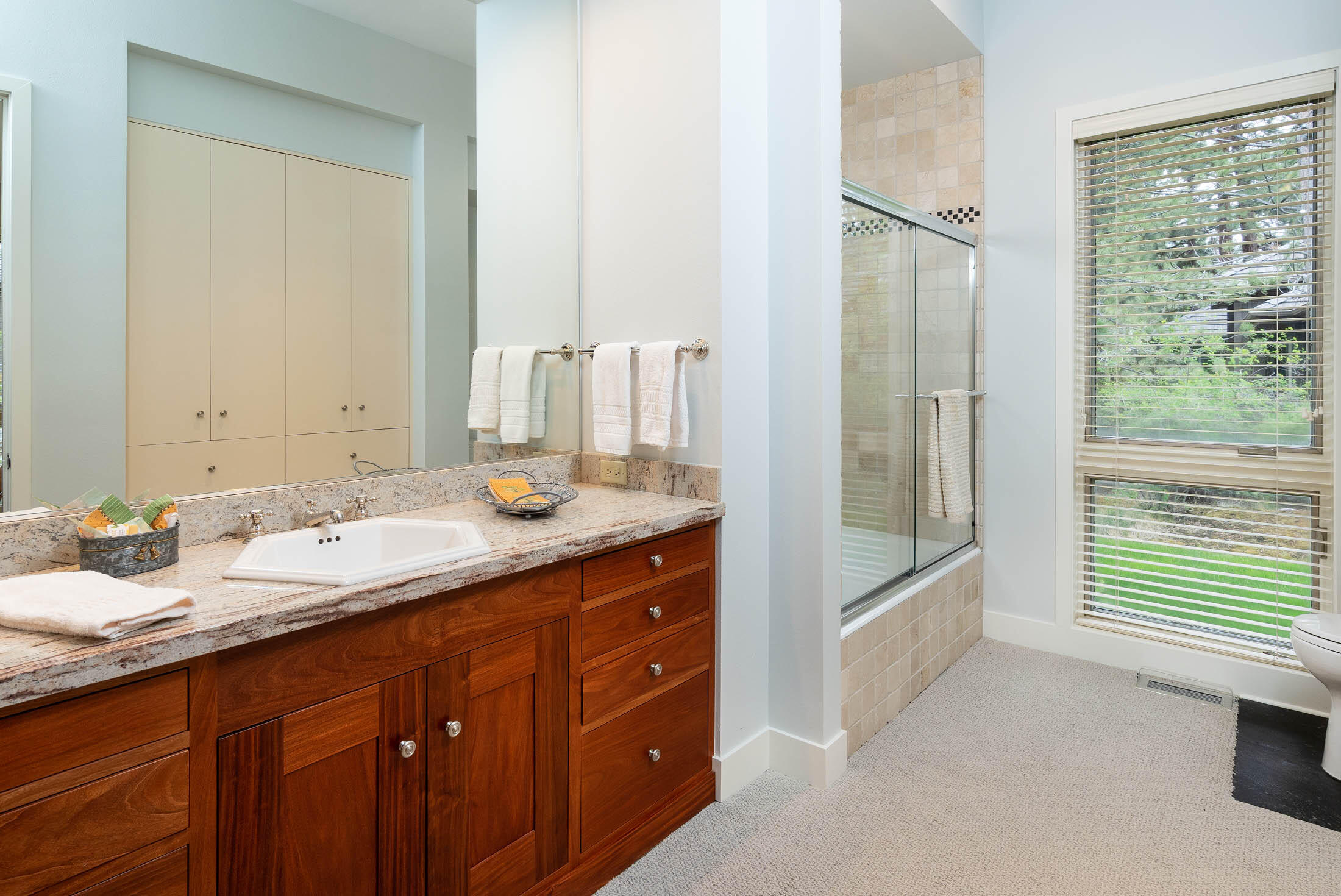 Broken Top - Residential