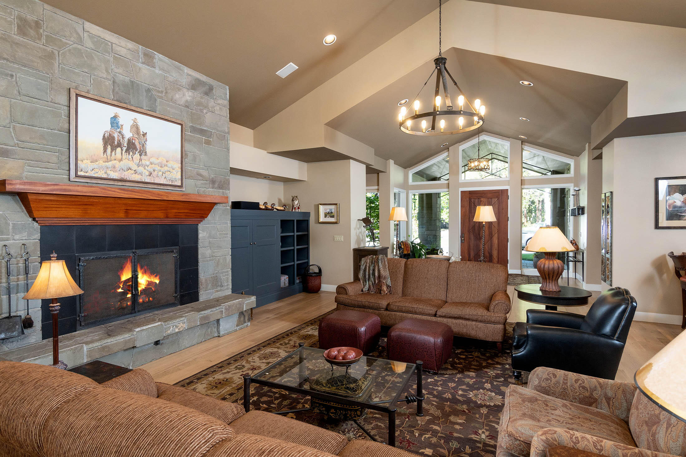 Broken Top - Residential