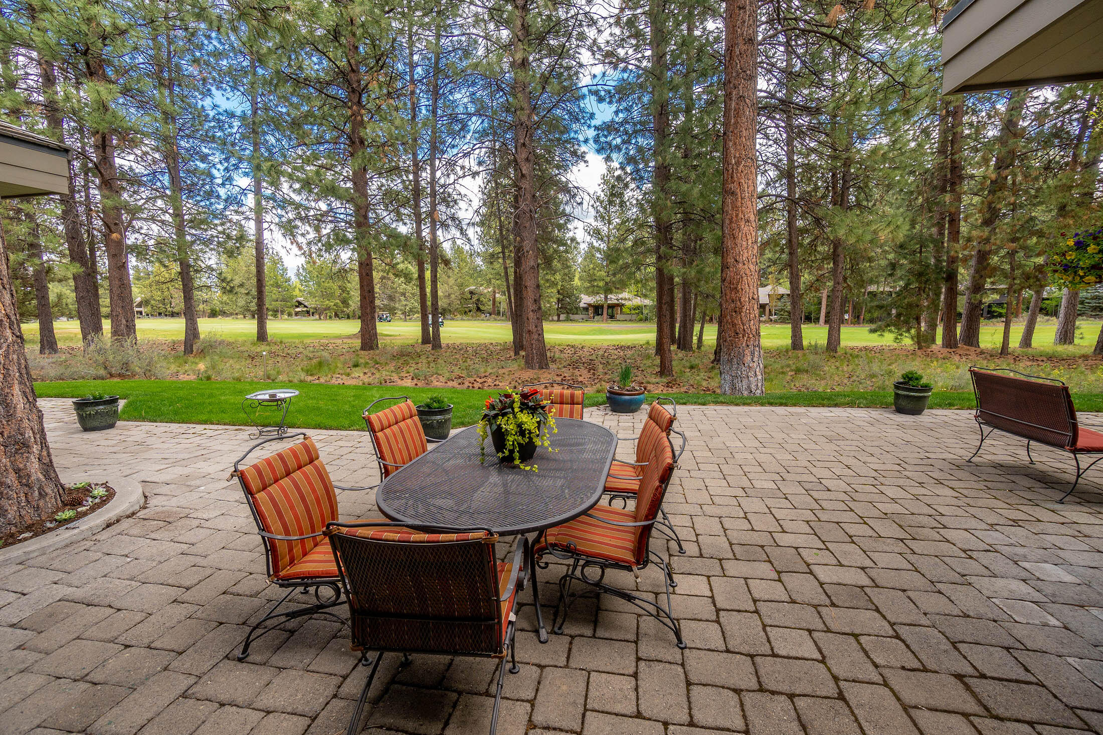 Broken Top - Residential