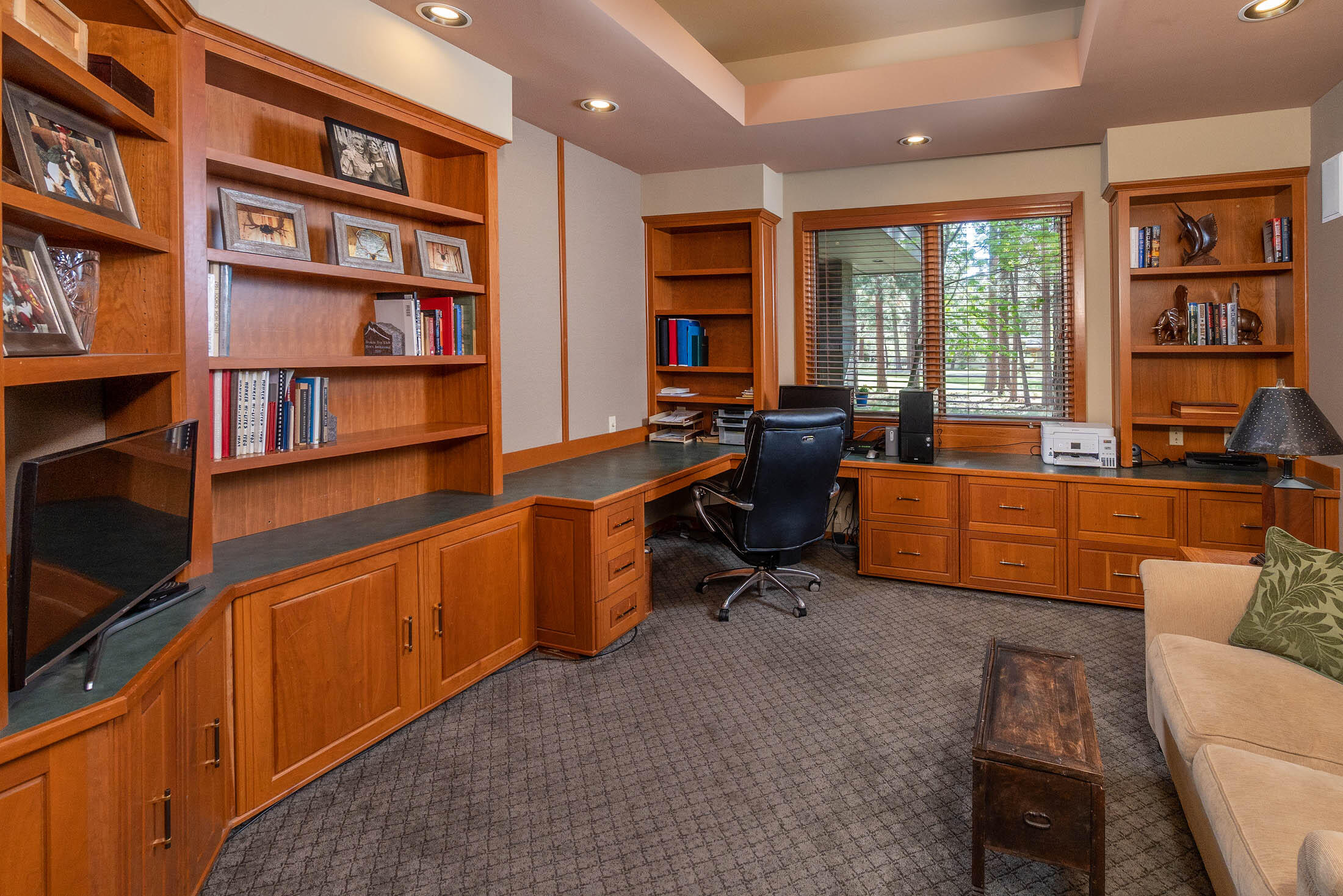 Broken Top - Residential