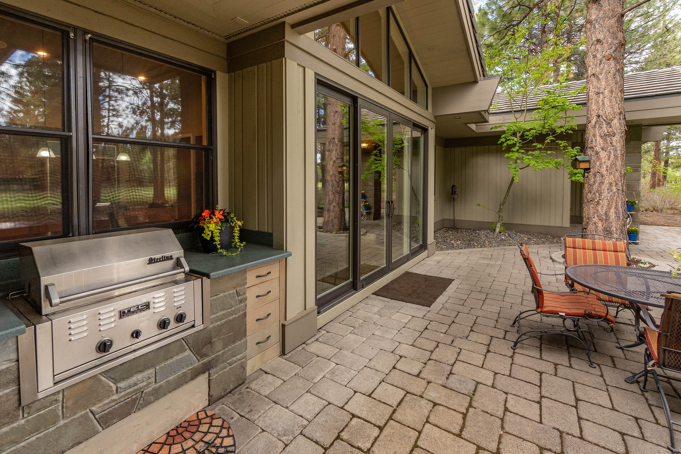 Broken Top - Residential