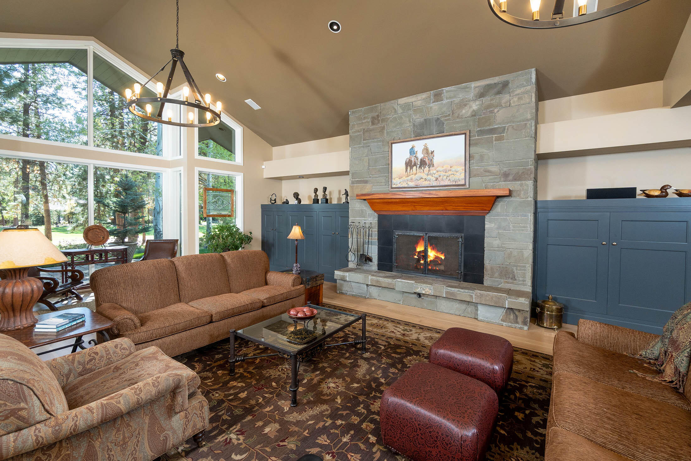 Broken Top - Residential