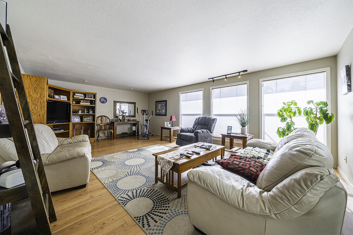 Sterling Heights Unit No 1 - Residential